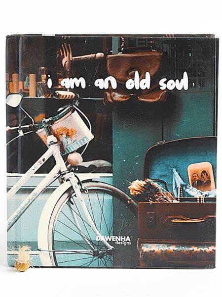 Old Soul Notebook 16x16 cm -200 Pages