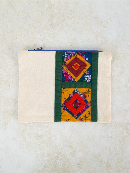 Katkhudah Pouch